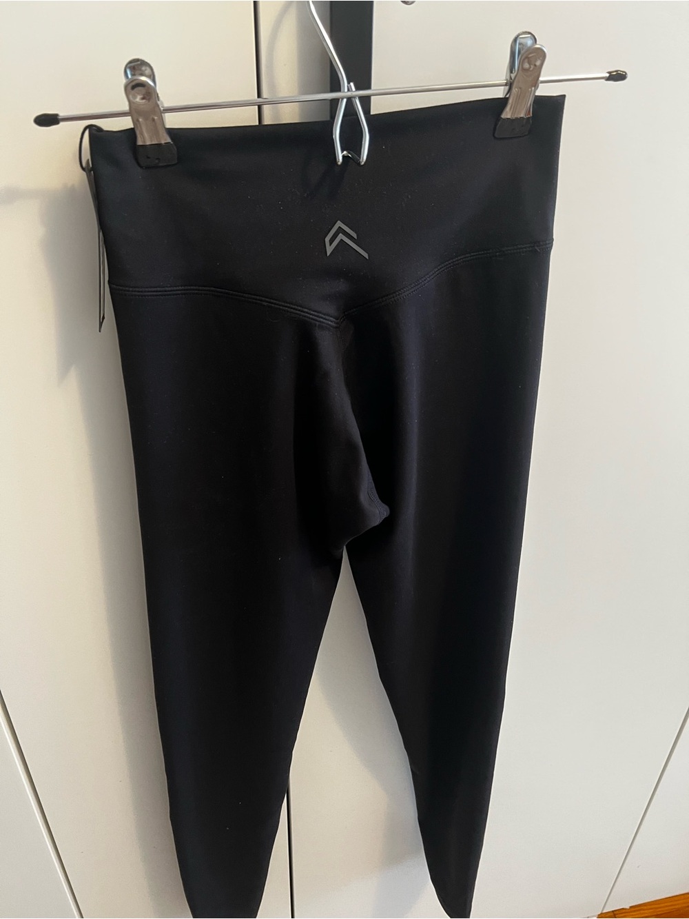 Oner Active Black Girls' Performance Leggings with Reflective Chevron